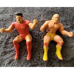 Vintage 80s WWF‎ LJN Thumb Wrestler - Nikolai Volkoff - Hulk Hogan 1985 Toy